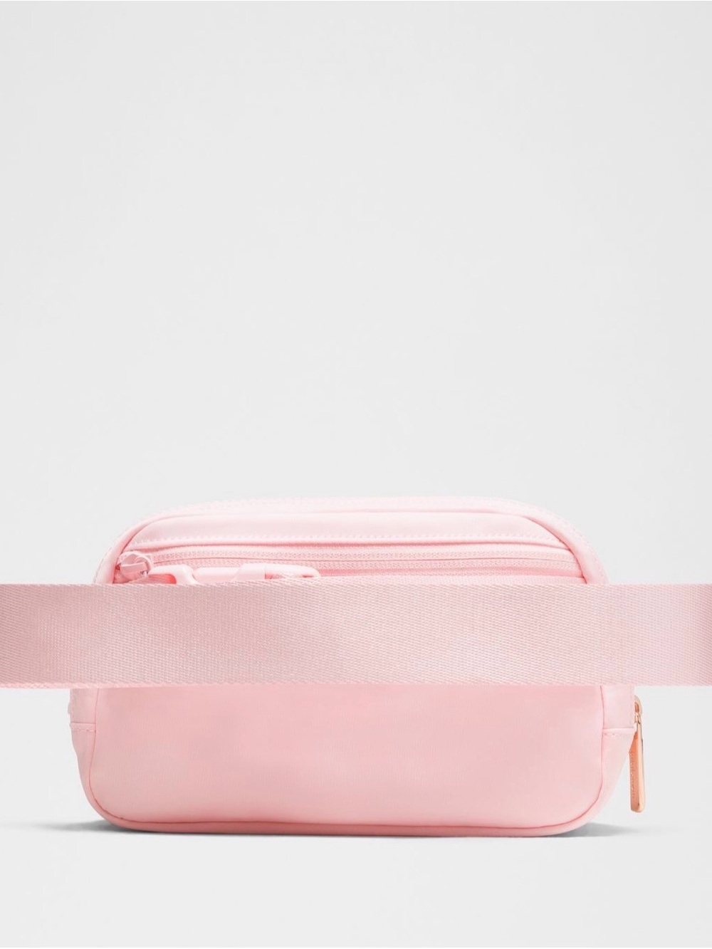 lululemon athletica Everywhere Belt Bag 1L - Soft Pink with Rose Gold Hardware - Picture 3 of 6
